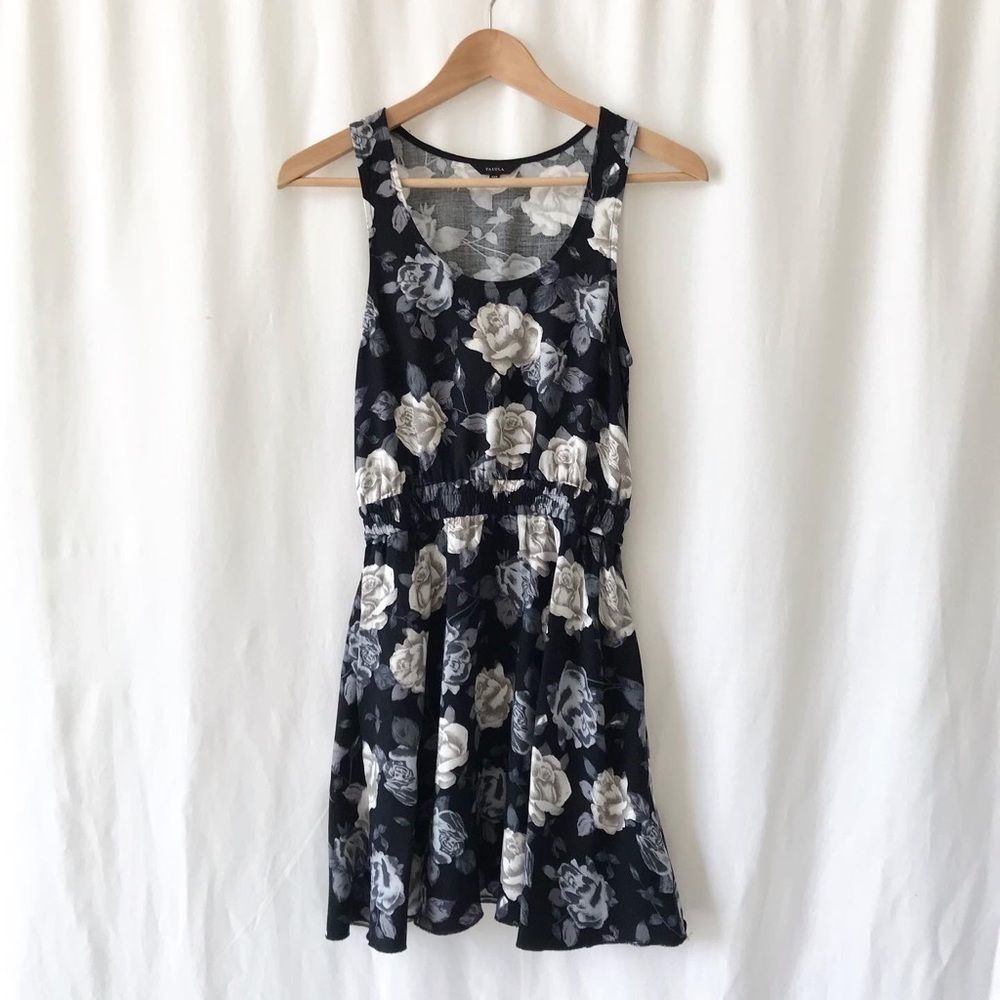 Talula Aritzia floral print dress Size XXS